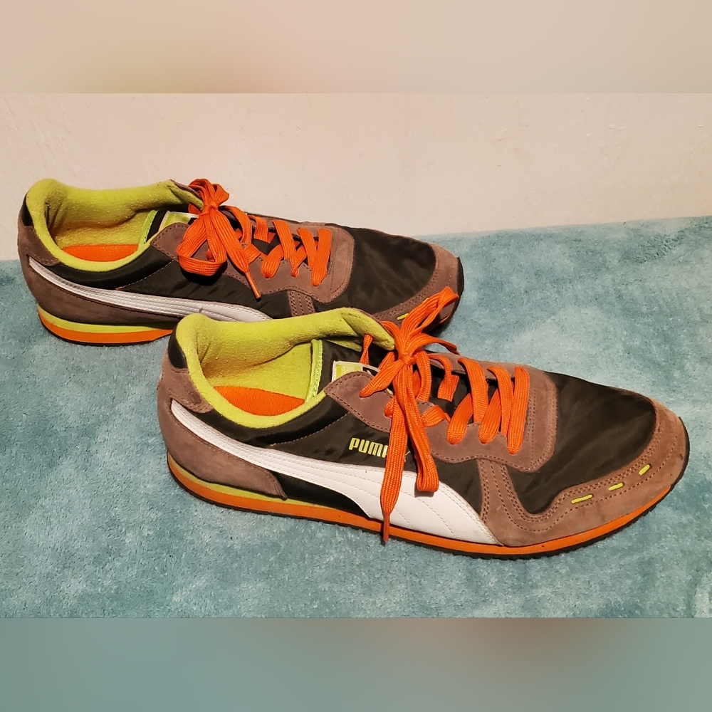 Puma Men's Black and Green Athletic Shoes